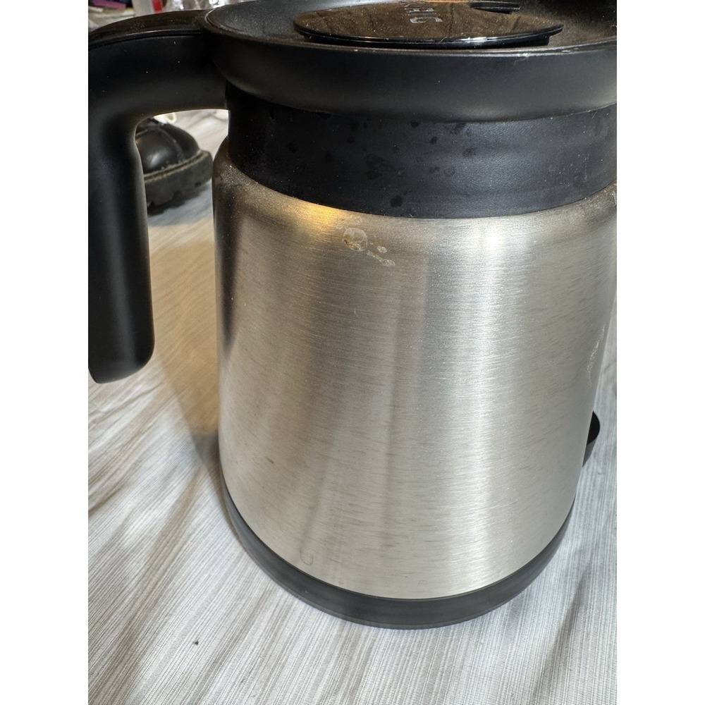 Keurig 1727X Stainless Steel Silver Insulated 4 Cup 32 oz Coffee Pot Carafe